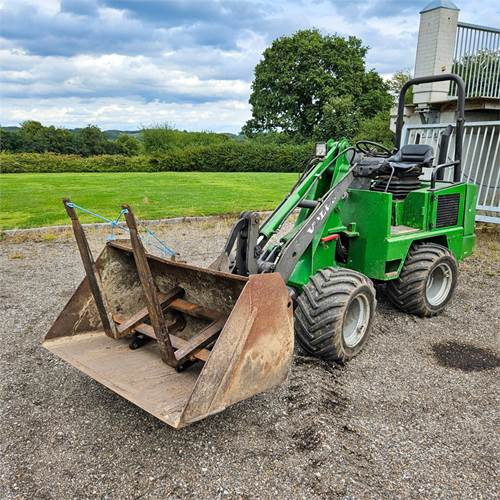 Volvo ZL302C - Wheel loader: picture 2 Volvo ZL302C - Wheel loader: picture 2