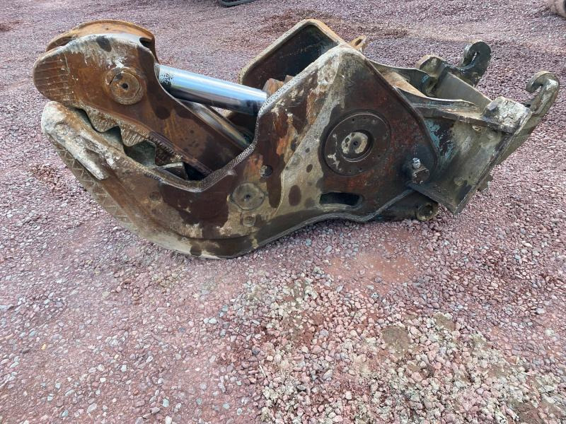 MBI BROYEUR BETON POUR PELLE 21-27 T - Demolition shears for Construction machinery: picture 2 MBI BROYEUR BETON POUR PELLE 21-27 T - Demolition shears for Construction machinery: picture 2