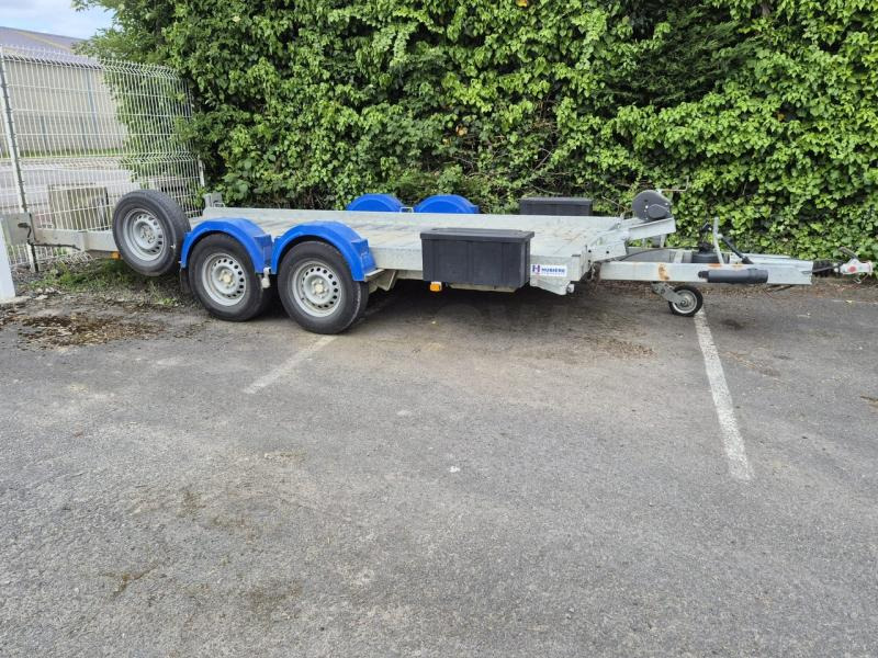 Trailer Hubière 2 ESSIEUX: picture 1