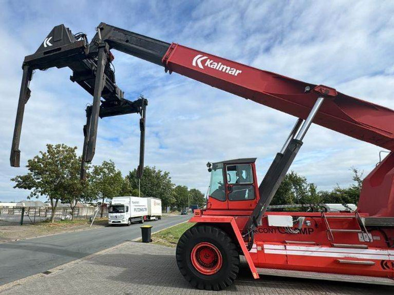 Kalmar DRD450-60C5 - Reach stacker: picture 4 Kalmar DRD450-60C5 - Reach stacker: picture 4