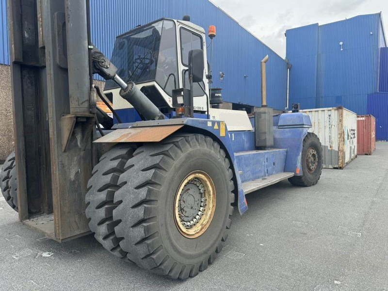 SMV 52-1200B - Diesel forklift: picture 5 SMV 52-1200B - Diesel forklift: picture 5