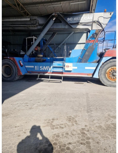 SMV Konecranes SMV SC4537CAX5 - Reach stacker: picture 2 SMV Konecranes SMV SC4537CAX5 - Reach stacker: picture 2