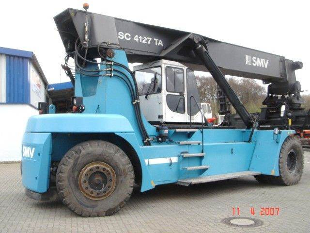 SMV SC4127TA5 - Reach stacker: picture 4 SMV SC4127TA5 - Reach stacker: picture 4
