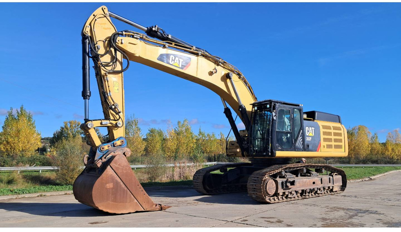 CAT 352F - Crawler excavator: picture 1 CAT 352F - Crawler excavator: picture 1