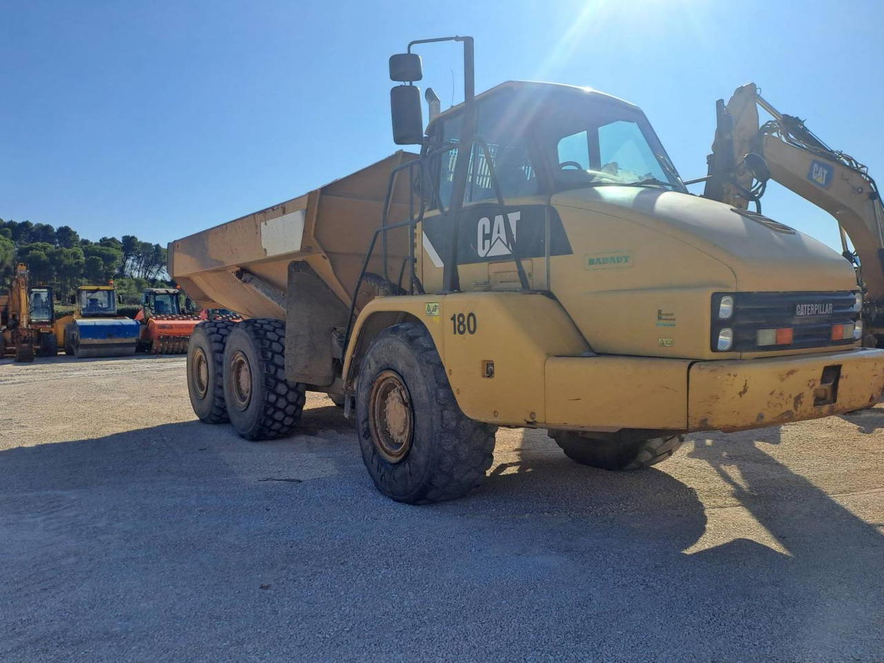 CAT 730 - Articulated dumper: picture 2 CAT 730 - Articulated dumper: picture 2