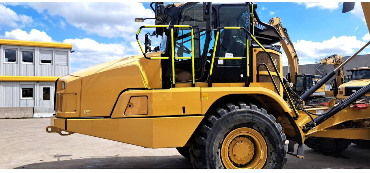 CAT 730 - Articulated dumper: picture 3 CAT 730 - Articulated dumper: picture 3