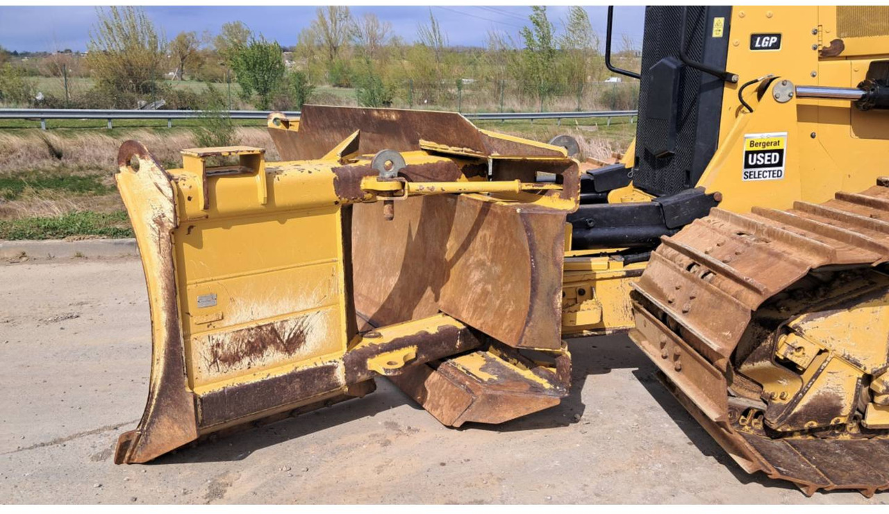 Bulldozer CAT D5: picture 19