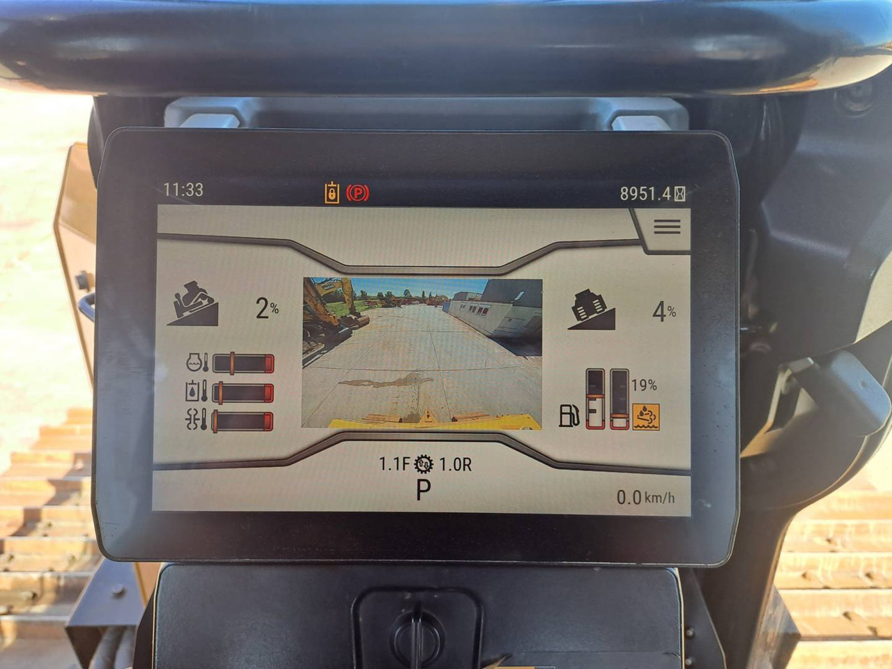 CAT D5 - Bulldozer: picture 5 CAT D5 - Bulldozer: picture 5