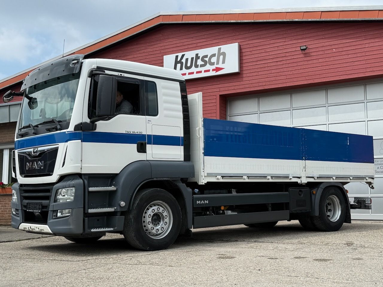 MAN TGS 18.430 BL Pritsche 5,50m, EURO 6D - Dropside/ Flatbed truck: picture 1 MAN TGS 18.430 BL Pritsche 5,50m, EURO 6D - Dropside/ Flatbed truck: picture 1