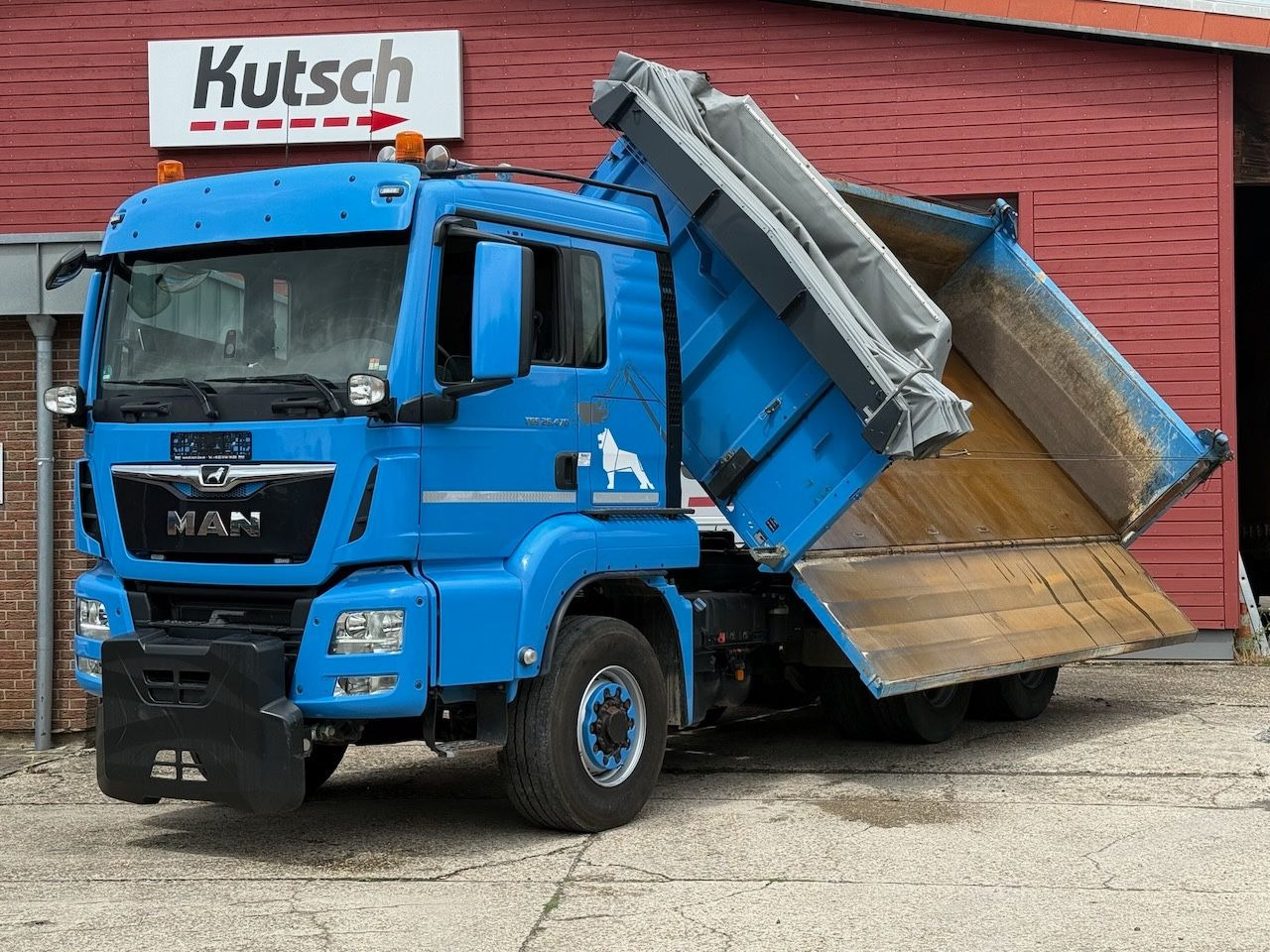 MAN TGS 26.470BL 6x6H, el. Plane, Bordm, Schneepl. - Tipper: picture 1 MAN TGS 26.470BL 6x6H, el. Plane, Bordm, Schneepl. - Tipper: picture 1