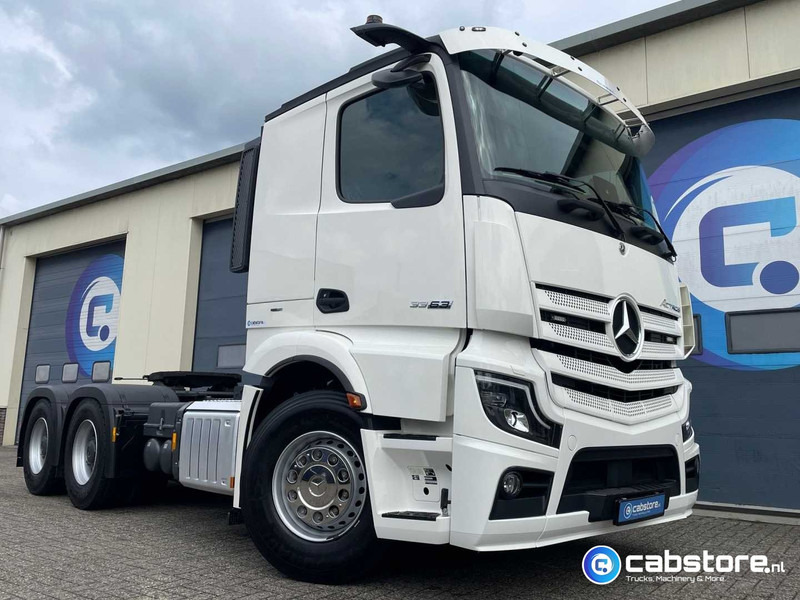 Mercedes-Benz Actros 3363 6x4 SLT Euro 6 3363 6x4 SLT Euro 6 - Zwaartransport - Heavy Load - Schwertransporte - 140 Ton - Year 2024 - Km 35.788 !! - Turbo Retarder Clutch - LIKE NEW !! - Tractor unit: picture 1 Mercedes-Benz Actros 3363 6x4 SLT Euro 6 3363 6x4 SLT Euro 6 - Zwaartransport - Heavy Load - Schwertransporte - 140 Ton - Year 2024 - Km 35.788 !! - Turbo Retarder Clutch - LIKE NEW !! - Tractor unit: picture 1