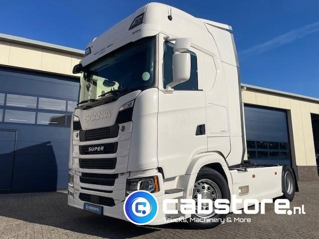 Scania S500 4X2 NB Euro 6 - S-Highline - RETARDER - Luchtgeveerd - Diff.lock - 2x Dieseltanks - Good condition ! - Tractor unit: picture 2 Scania S500 4X2 NB Euro 6 - S-Highline - RETARDER - Luchtgeveerd - Diff.lock - 2x Dieseltanks - Good condition ! - Tractor unit: picture 2