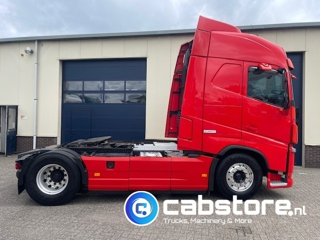 Volvo FH 500 4x2 Euro 6 - Globetrotter - VEB+ Brake - Hydraulic unit - Bouwjaar 2013 - Tractor unit: picture 4 Volvo FH 500 4x2 Euro 6 - Globetrotter - VEB+ Brake - Hydraulic unit - Bouwjaar 2013 - Tractor unit: picture 4