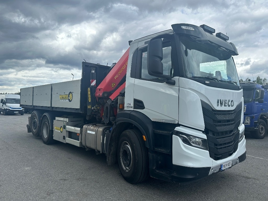 Iveco S-Way AD 260S48  - Crane truck: picture 3 Iveco S-Way AD 260S48  - Crane truck: picture 3