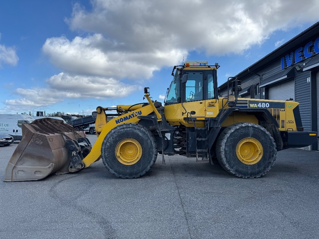 Komatsu WA 480 - Wheel loader: picture 2 Komatsu WA 480 - Wheel loader: picture 2