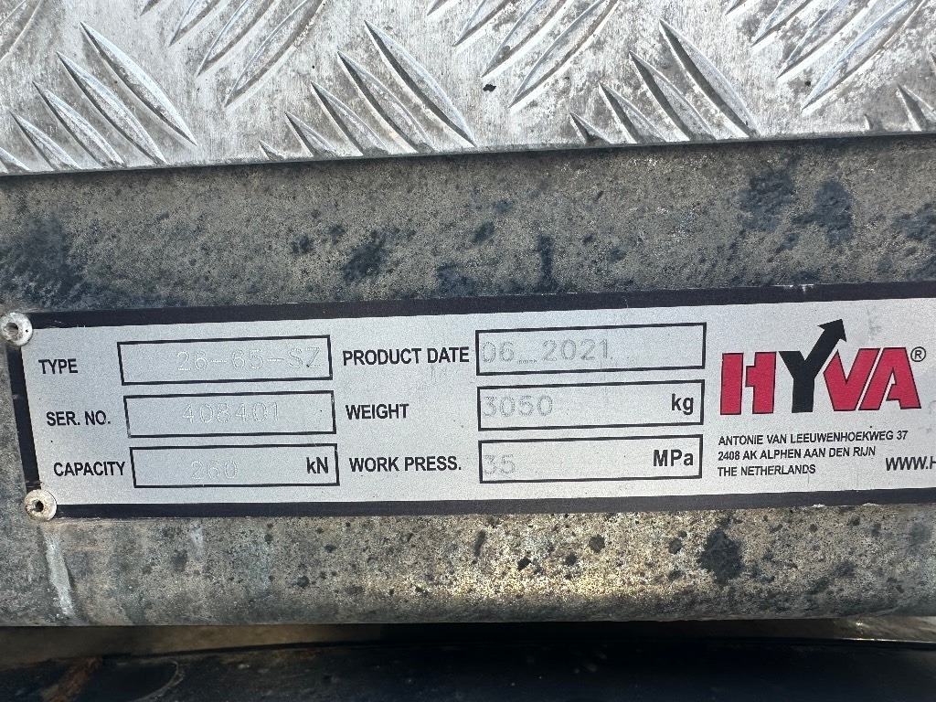 Hook lift truck Mercedes-Benz Actros 3563: picture 10