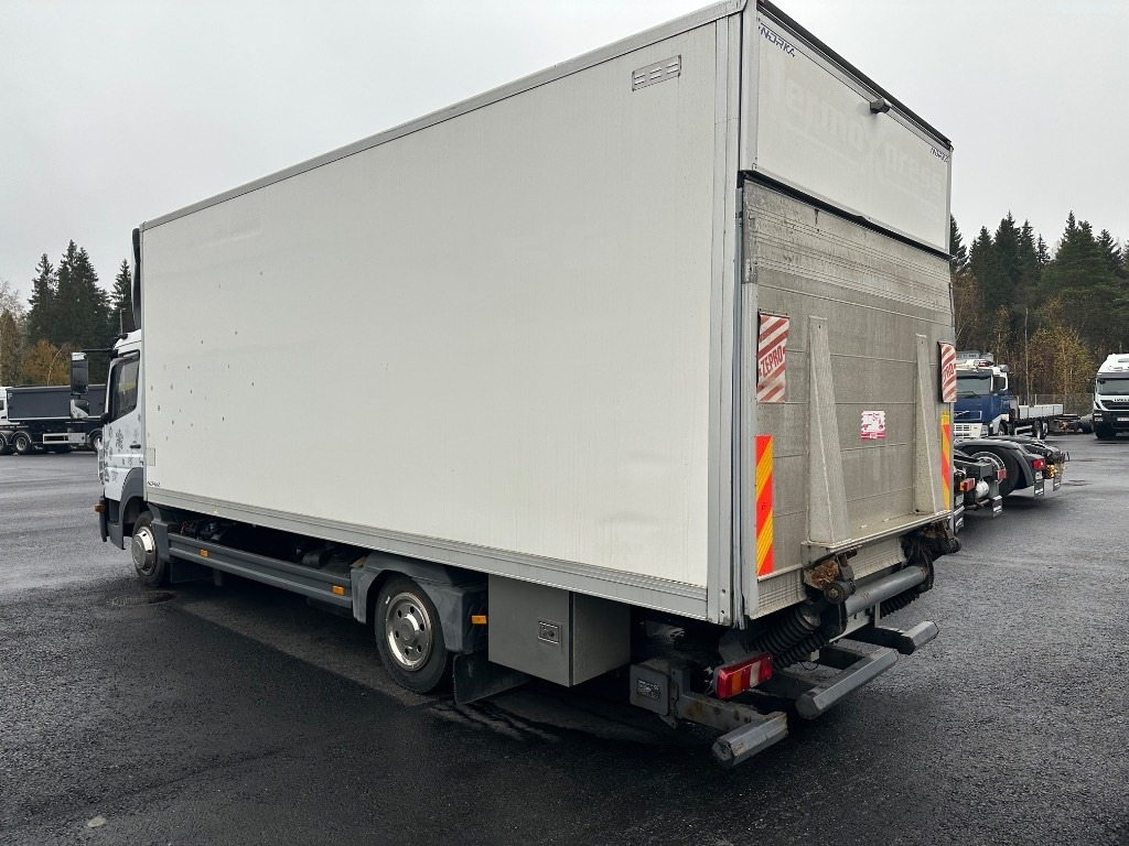 Mercedes-Benz Atego 818  - Refrigerator truck: picture 2 Mercedes-Benz Atego 818  - Refrigerator truck: picture 2