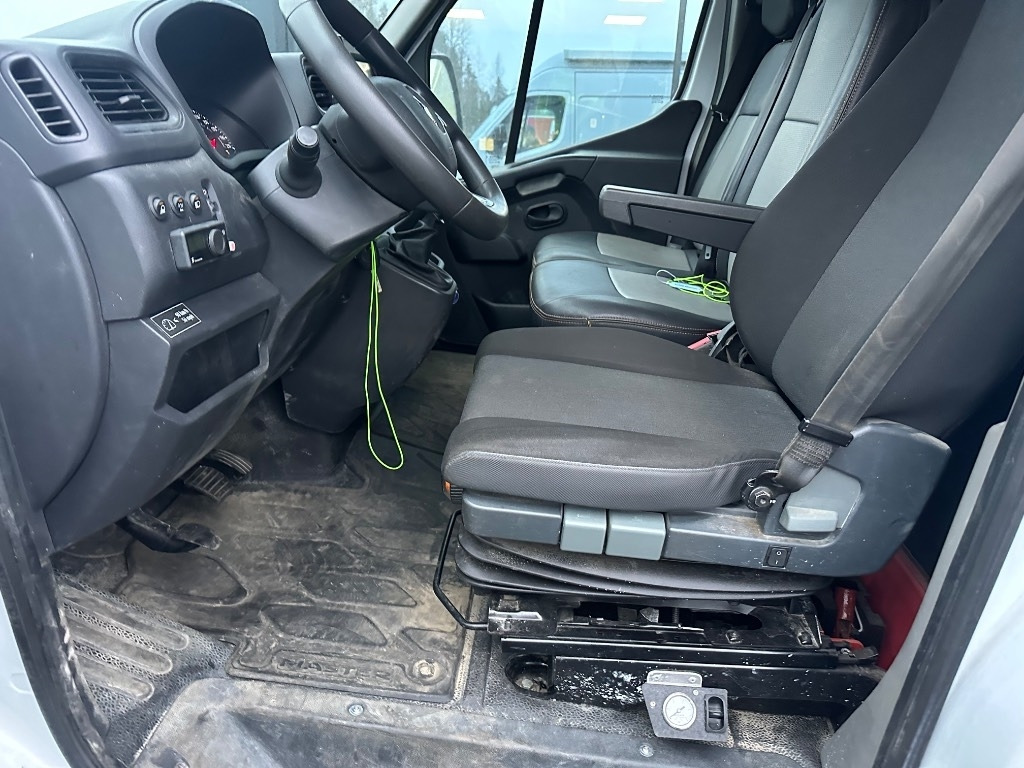 Panel van Renault Master Huoltoauto: picture 17