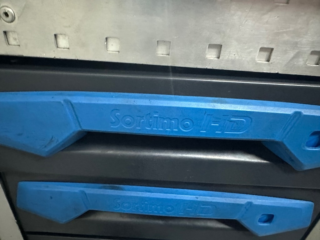 Panel van Renault Master Huoltoauto: picture 16