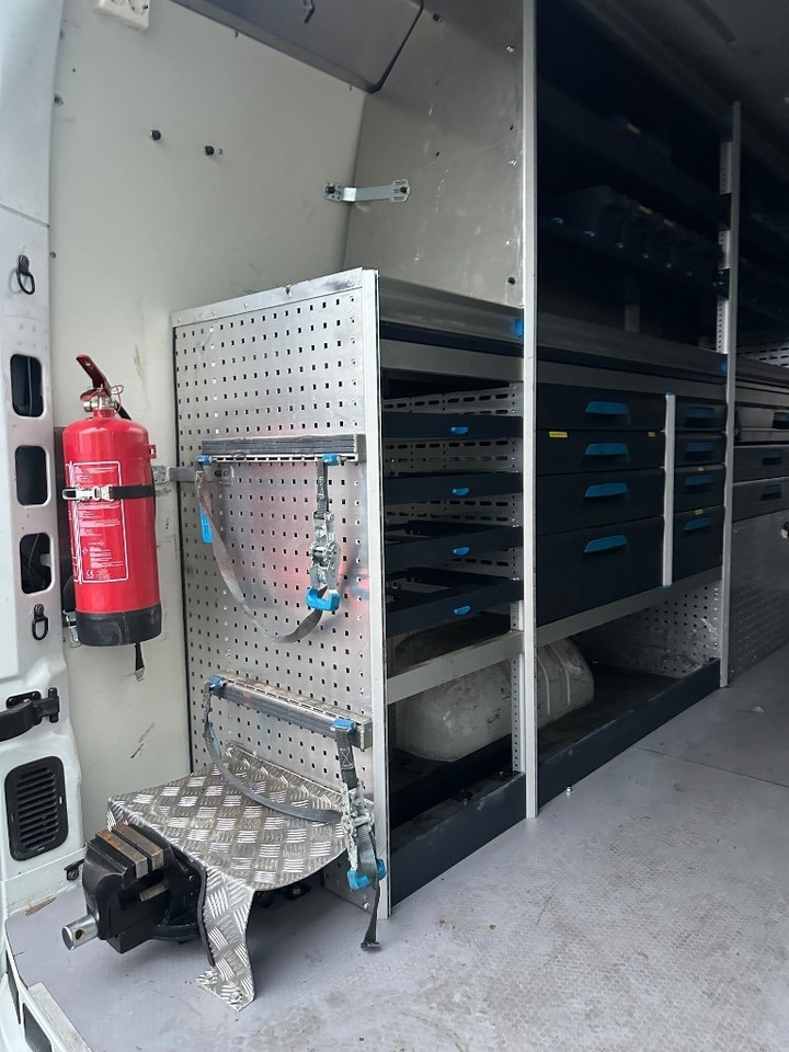 Panel van Renault Master Huoltoauto: picture 8