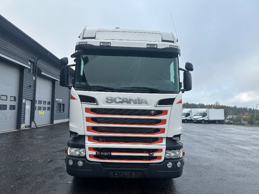 Scania R520 8x2/4 - Cable system truck: picture 2 Scania R520 8x2/4 - Cable system truck: picture 2