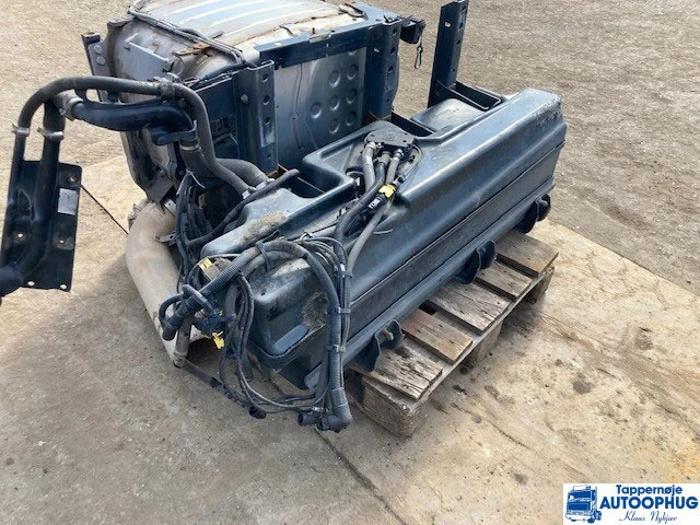 Scania 2173142 Adblue tank - AdBlue tank for Truck: picture 2 Scania 2173142 Adblue tank - AdBlue tank for Truck: picture 2