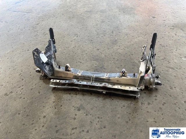 Scania Front travers – Scania 2842925 - Frame/ Chassis for Truck: picture 5 Scania Front travers – Scania 2842925 - Frame/ Chassis for Truck: picture 5