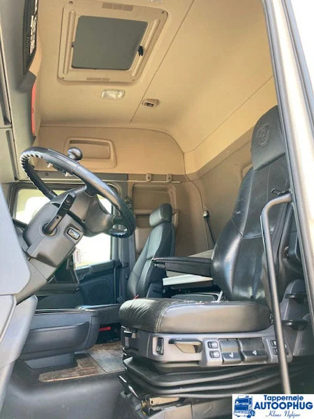 Scania R580 8X4 ONLY PARTS - Container transporter/ Swap body truck: picture 5 Scania R580 8X4 ONLY PARTS - Container transporter/ Swap body truck: picture 5