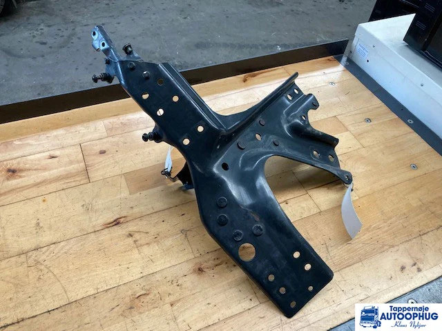 Scania lygte og trinholder Scania 2790473 - Body and exterior for Truck: picture 1 Scania lygte og trinholder Scania 2790473 - Body and exterior for Truck: picture 1