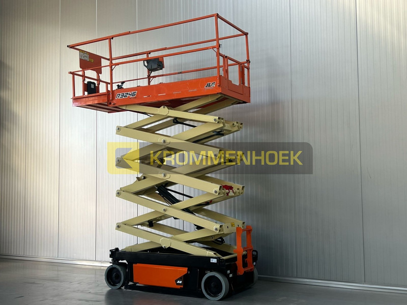 JLG R 3246 - Scissor lift: picture 3 JLG R 3246 - Scissor lift: picture 3