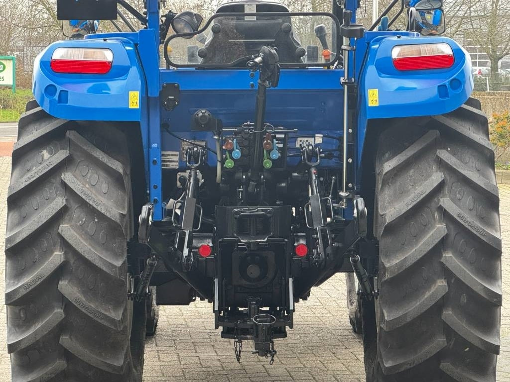 Farm tractor New Holland T4.75, Power Shuttle, creepspeed, ROPS!: picture 8