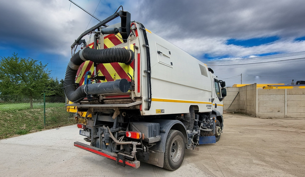 DAF LF220 - Road sweeper: picture 5 DAF LF220 - Road sweeper: picture 5