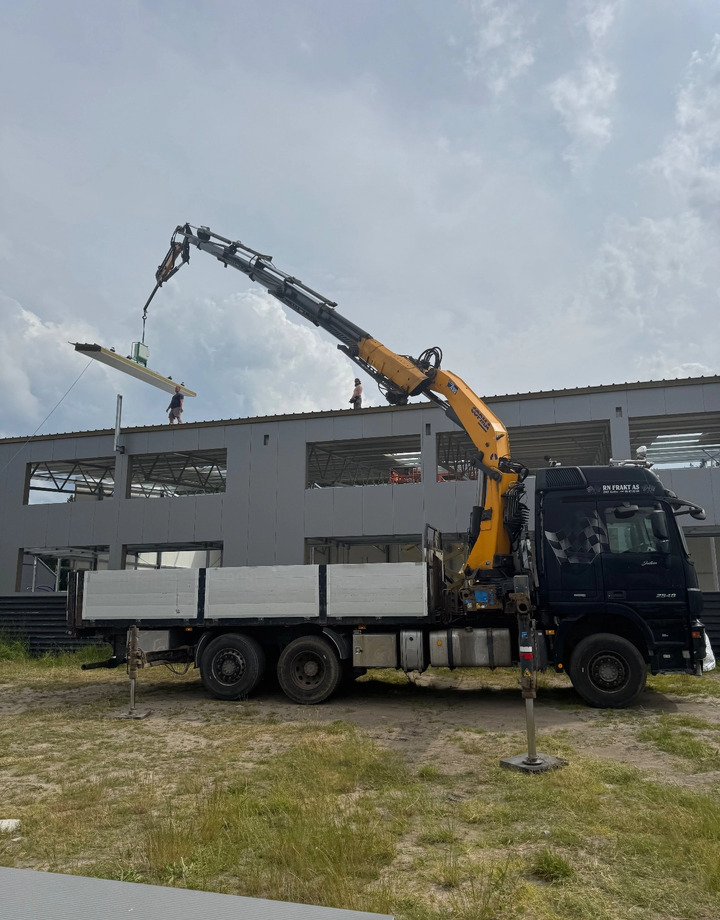 Crane truck MERCEDES-BENZ ACTROS 2648 HDS 44TON /M 28 METRÓW R/C: picture 12