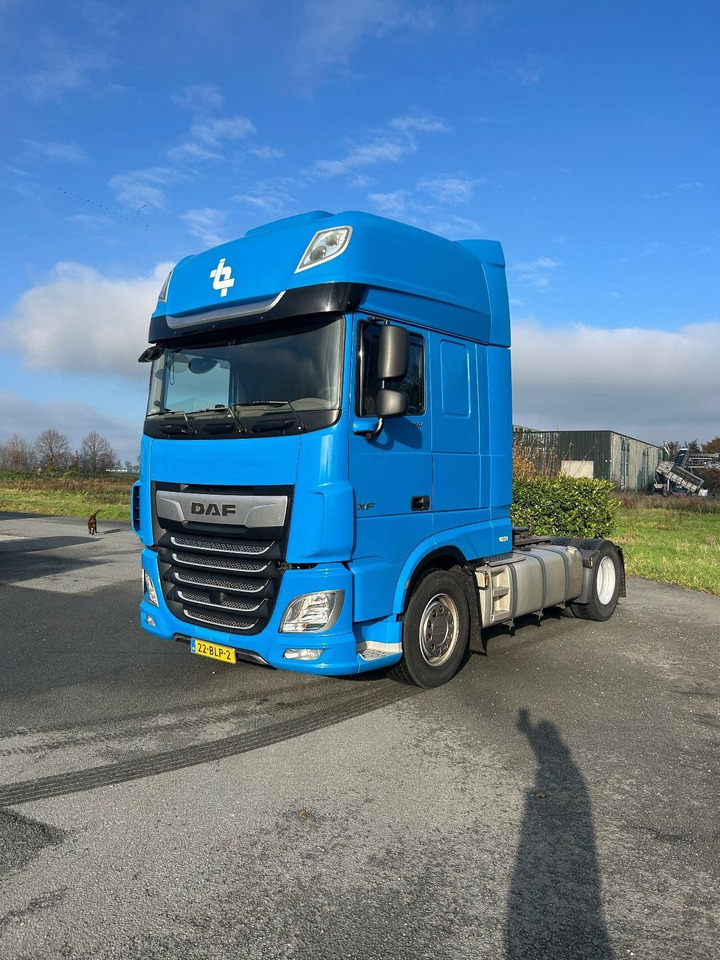 DAF XF 480 XF480 Super Space Very complete trucks More pc available - Tractor unit: picture 1 DAF XF 480 XF480 Super Space Very complete trucks More pc available - Tractor unit: picture 1