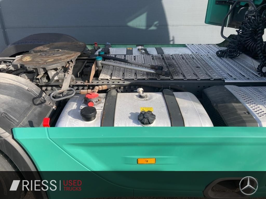 Mercedes-Benz 1853 LS Giga Space Alcoa Hydraulik BiXenon STH - Tractor unit: picture 4 Mercedes-Benz 1853 LS Giga Space Alcoa Hydraulik BiXenon STH - Tractor unit: picture 4