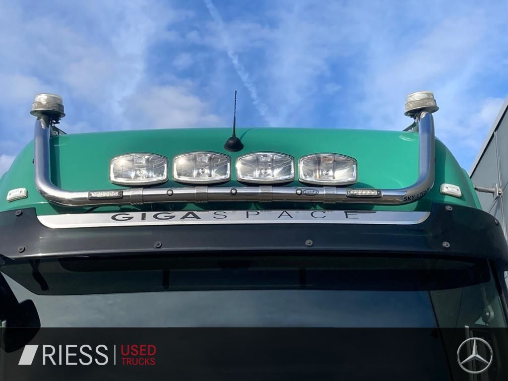 Leasing of Mercedes-Benz 1853 LS Giga Space Alcoa Hydraulik BiXenon STH Mercedes-Benz 1853 LS Giga Space Alcoa Hydraulik BiXenon STH Mercedes-Benz 1853 LS Giga Space Alcoa Hydraulik BiXenon STH Mercedes-Benz 1853 LS Giga Space Alcoa Hydraulik BiXenon STH: picture 6 Leasing of Mercedes-Benz 1853 LS Giga Space Alcoa Hydraulik BiXenon STH Mercedes-Benz 1853 LS Giga Space Alcoa Hydraulik BiXenon STH Mercedes-Benz 1853 LS Giga Space Alcoa Hydraulik BiXenon STH Mercedes-Benz 1853 LS Giga Space Alcoa Hydraulik BiXenon STH: picture 6