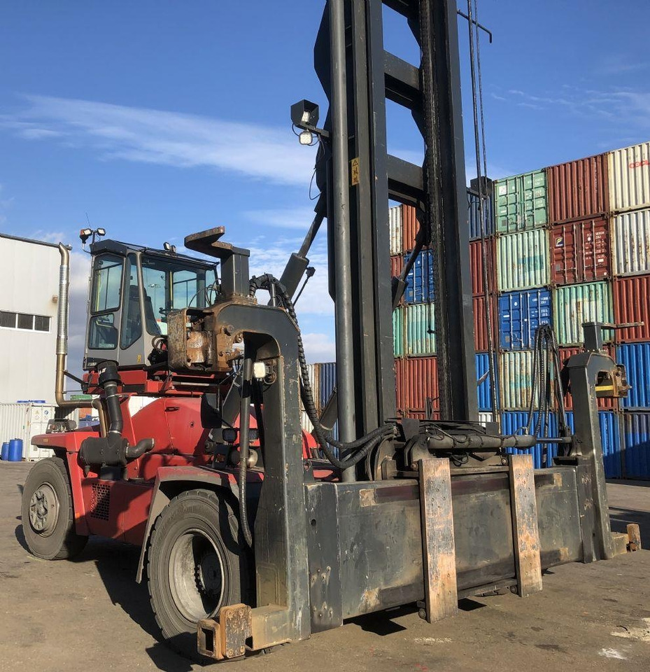 Kalmar DCF100-45E7 - Container handler: picture 2 Kalmar DCF100-45E7 - Container handler: picture 2