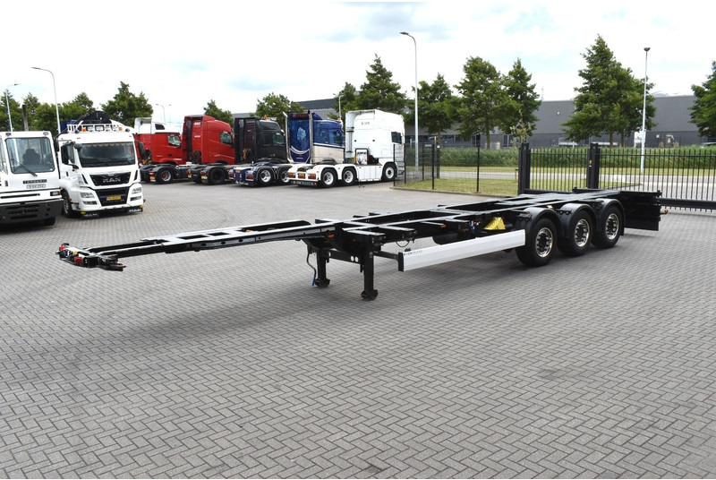 Krone SD BOX LINER | 20-40-45ft HC * LIFT AXLE * DISC BRAKES * 2x EXTENDABLE - Curtainsider semi-trailer: picture 5 Krone SD BOX LINER | 20-40-45ft HC * LIFT AXLE * DISC BRAKES * 2x EXTENDABLE - Curtainsider semi-trailer: picture 5