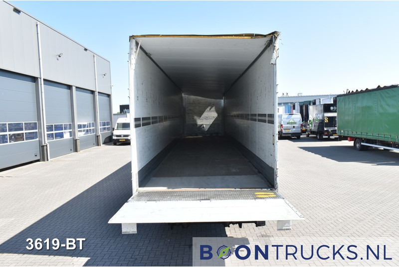 Schmitz Cargobull SCB*S3B | DAMAGED / SCHADE * TAIL LIFT (WORKING) * DISC BRAKES - Closed box semi-trailer: picture 2 Schmitz Cargobull SCB*S3B | DAMAGED / SCHADE * TAIL LIFT (WORKING) * DISC BRAKES - Closed box semi-trailer: picture 2