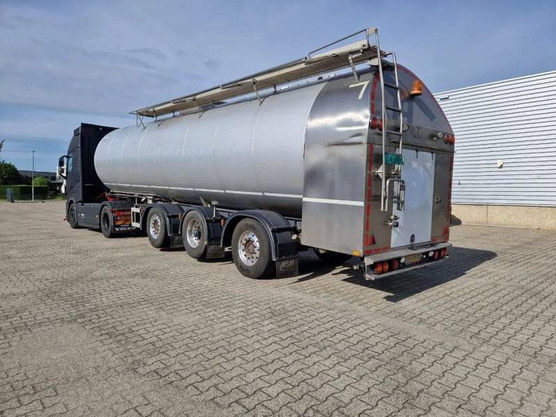 G.magyar 36000 liter geïsoleerde intra / melk tankoplegger met VSE Besturing en pomp - Tank semi-trailer: picture 2 G.magyar 36000 liter geïsoleerde intra / melk tankoplegger met VSE Besturing en pomp - Tank semi-trailer: picture 2