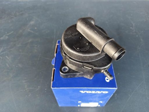 VOLVO BREATHER VALVE - 4905110 - Valve for Truck: picture 1 VOLVO BREATHER VALVE - 4905110 - Valve for Truck: picture 1