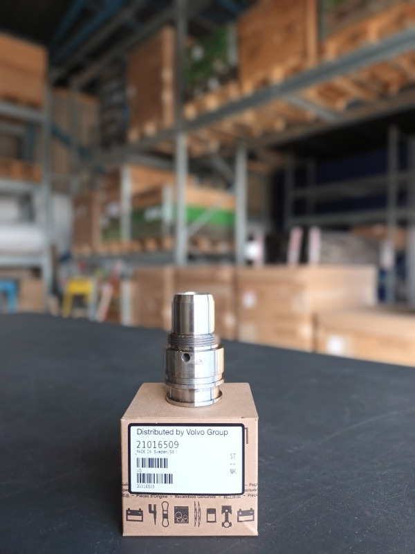 VOLVO PISTON - 21016509 - Piston/ Ring/ Bushing for Truck: picture 1 VOLVO PISTON - 21016509 - Piston/ Ring/ Bushing for Truck: picture 1