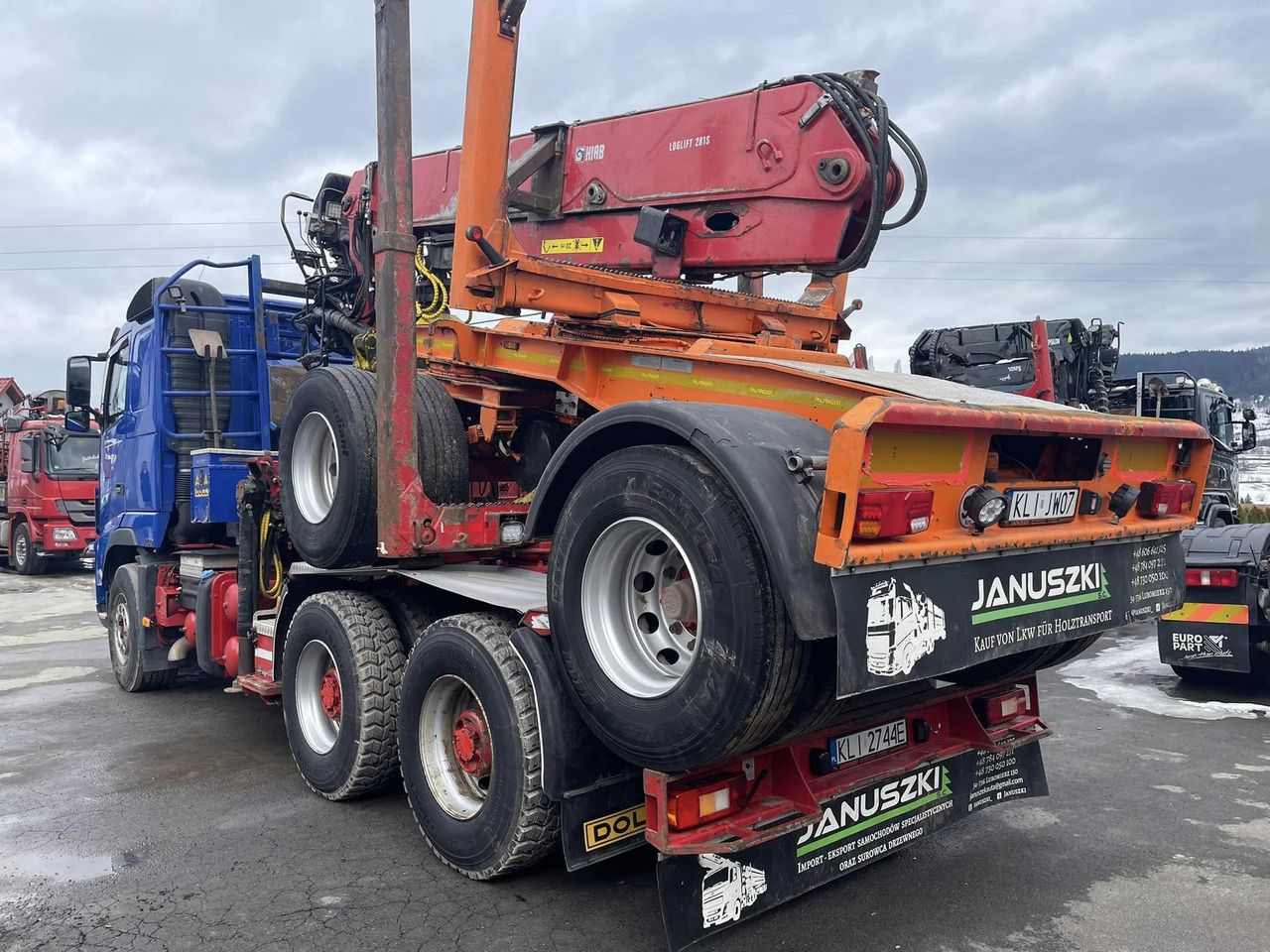 VOLVO FH16 700 6×4 - Timber truck: picture 3 VOLVO FH16 700 6×4 - Timber truck: picture 3