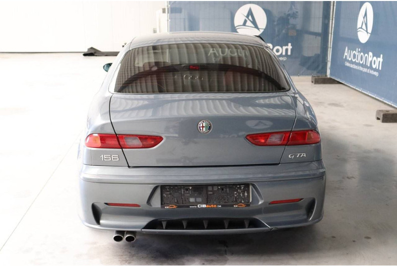 Alfa Romeo 156 3.2i V6 24v GTA - Sedan: picture 5 Alfa Romeo 156 3.2i V6 24v GTA - Sedan: picture 5