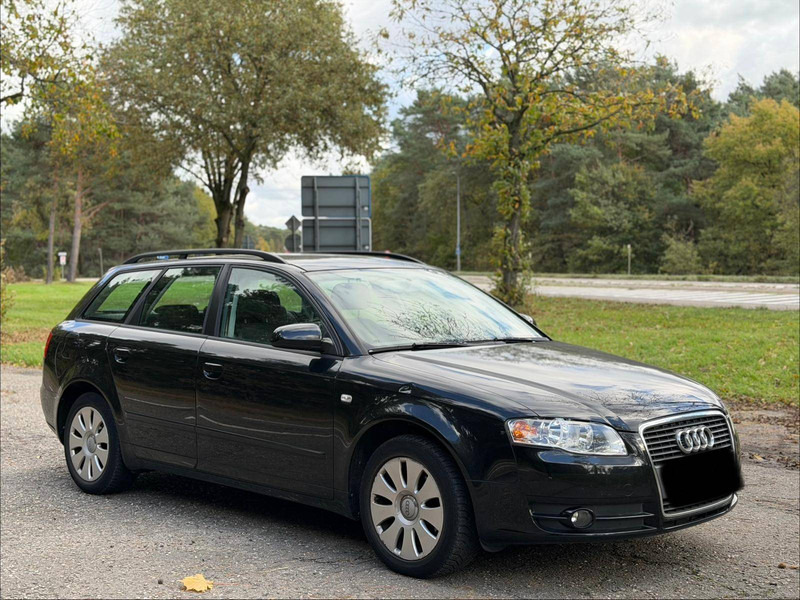 Audi A4 Avant 1.9 TDI - Sedan: picture 4 Audi A4 Avant 1.9 TDI - Sedan: picture 4