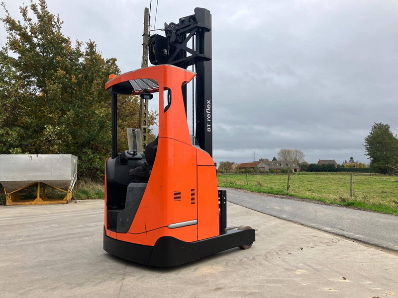 BT RRE 140E - Reach truck: picture 5 BT RRE 140E - Reach truck: picture 5
