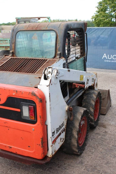 Bobcat S450 - Wheel loader: picture 5 Bobcat S450 - Wheel loader: picture 5