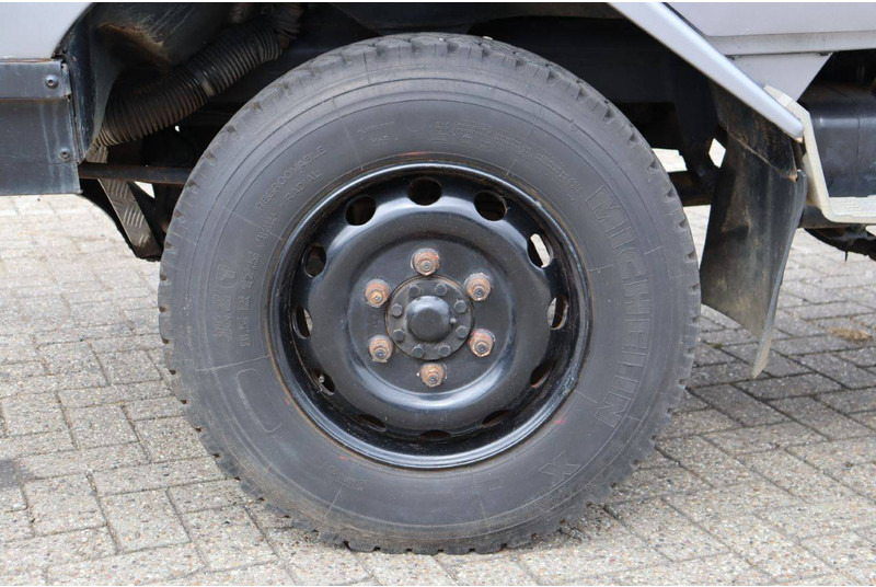 Box truck Bremach TGR 35: picture 13