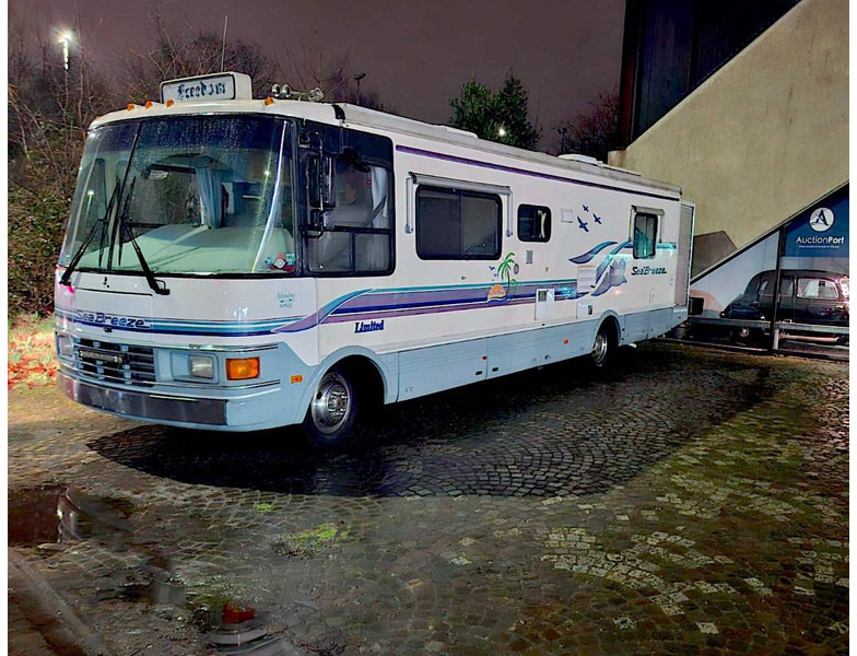Chevrolet Sea Breeze V8 - Camper van: picture 1 Chevrolet Sea Breeze V8 - Camper van: picture 1