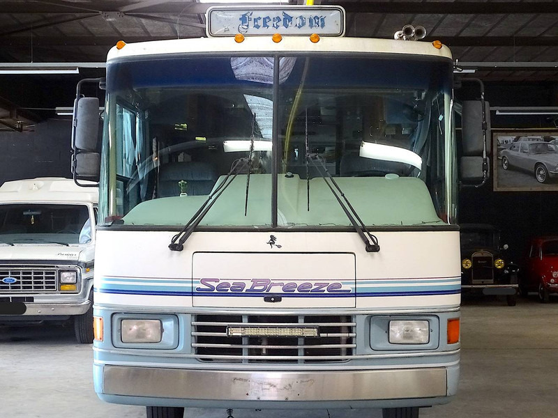 Chevrolet Sea Breeze V8 - Camper van: picture 3 Chevrolet Sea Breeze V8 - Camper van: picture 3